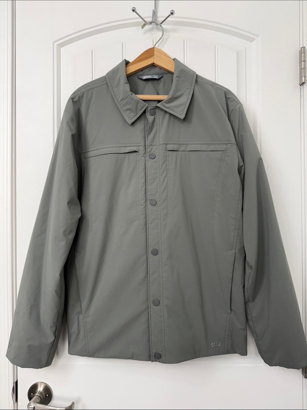 Stio Men's Overstory Insulated Snap Shirt in Canyon Rock Color Size Medium